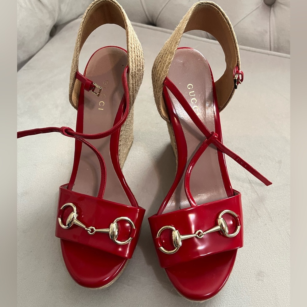 Gucci sandals